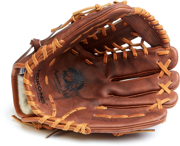 11.25 Inch Nokona Walnut Select W-200 Youth Baseball Infield Glove 2 11.25 Inch Nokona Walnut Select W-200 Youth Baseball Infield Glove - Image 2