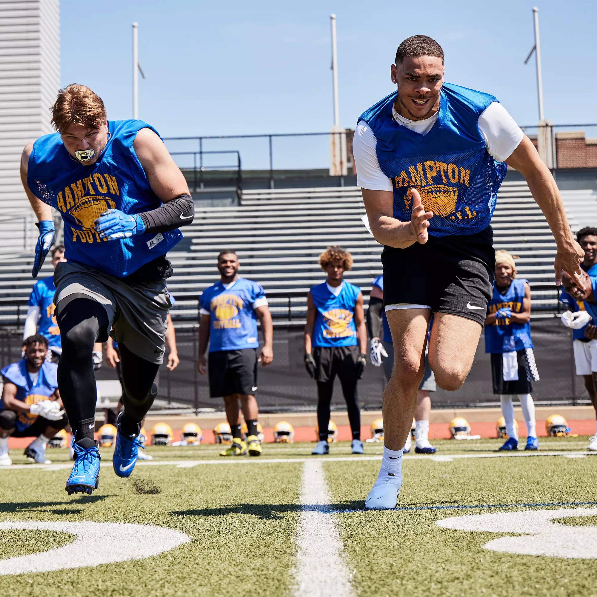 Nike Pro Adult Dri-FIT 4.0 Shivers 4 Nike Pro Adult Dri-FIT 4.0 Shivers - Image 4