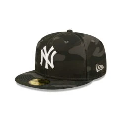 Men's New York Yankees New Era Camo Dark 59FIFTY Fitted Hat